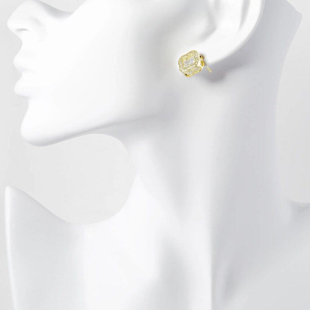 18K GOLD DIPPED PAVE SET CUBIC ZIRCONIA 13MM QUATREFOIL STUD EARRINGS - Picture 3 of 3